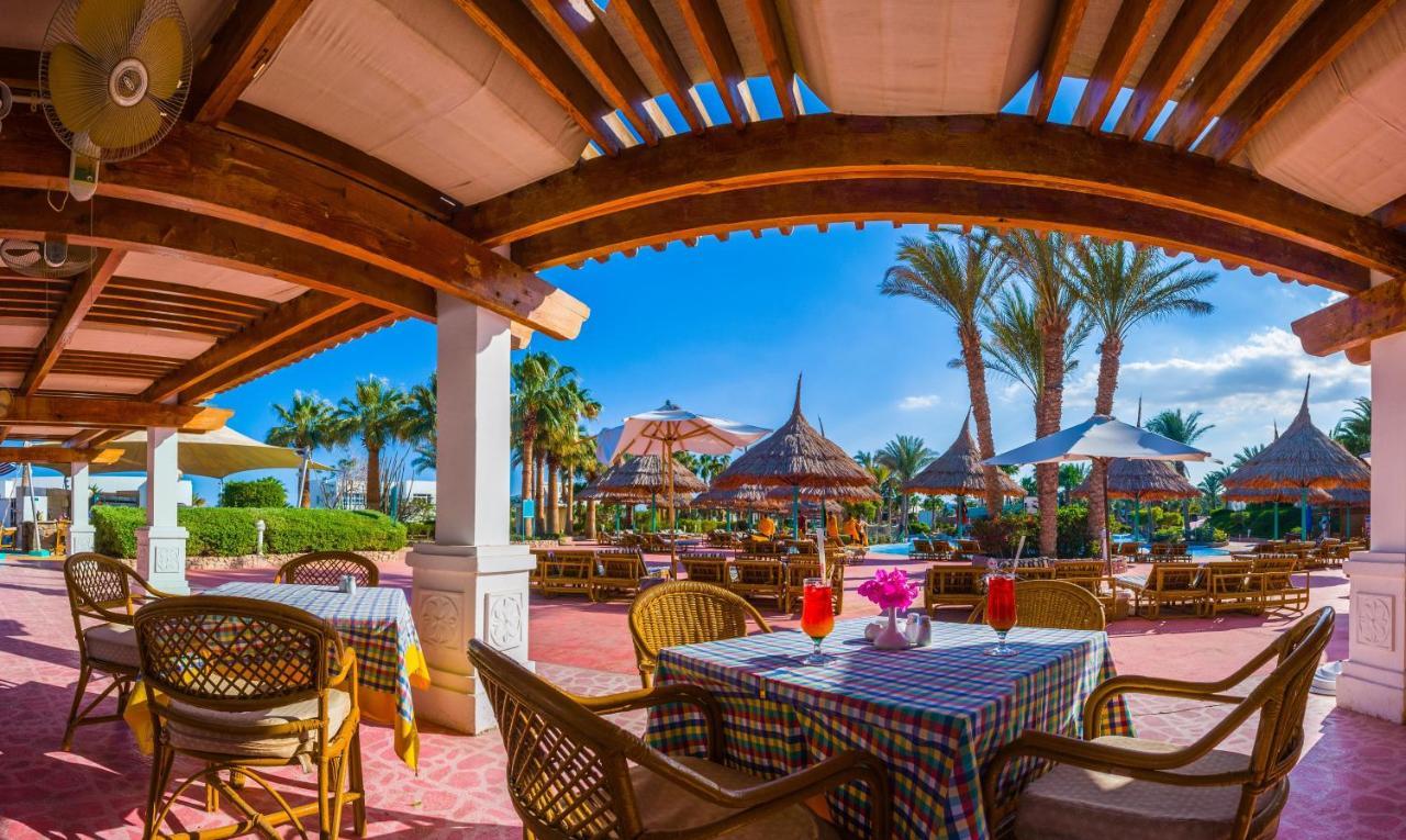Pickalbatros Golf Beach Resort Şarm El-Şeyh Dış mekan fotoğraf The resort's main restaurant